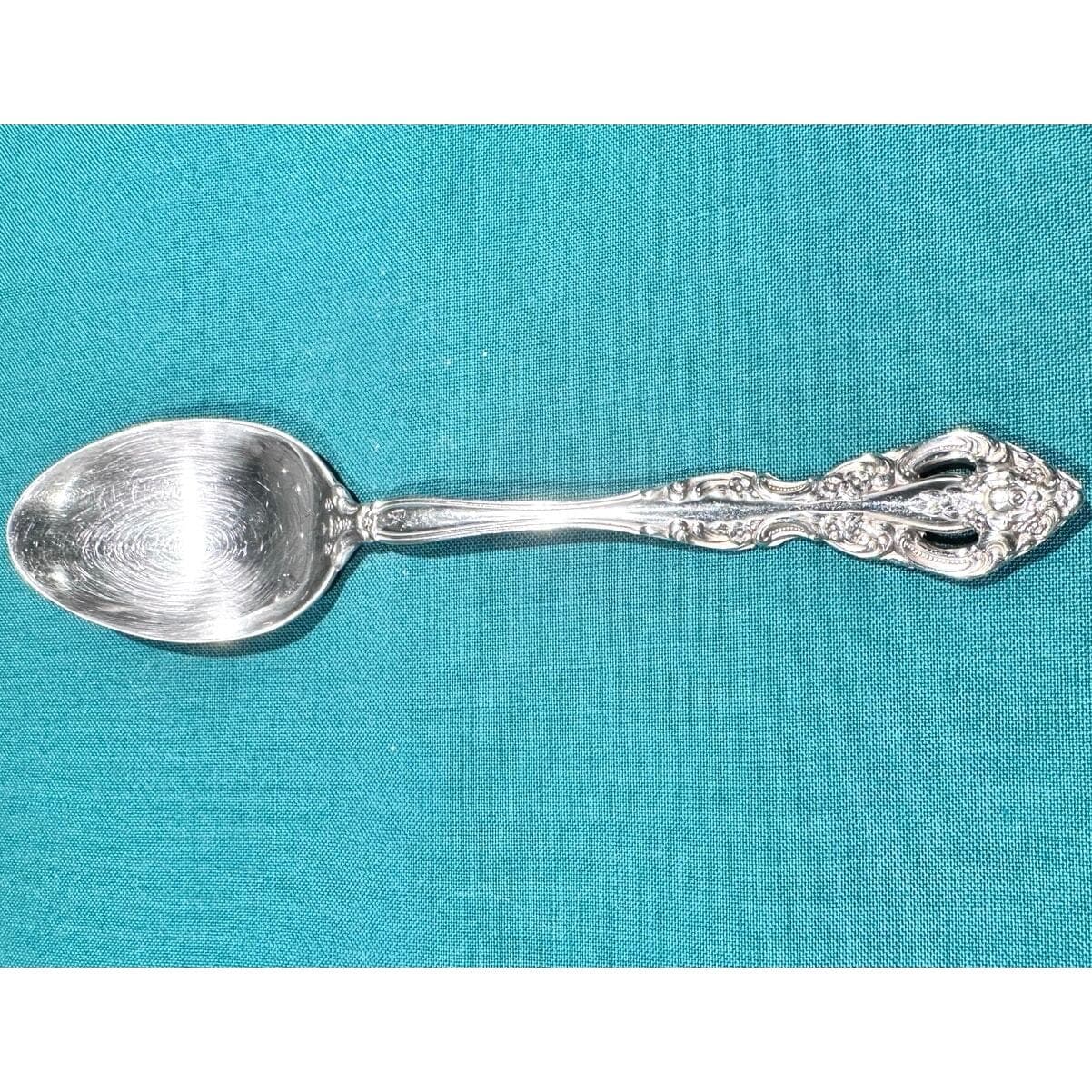 Oneida Michelangelo Cube Heirloom Stainless Solid Serving Spoon - Thumbnail 2