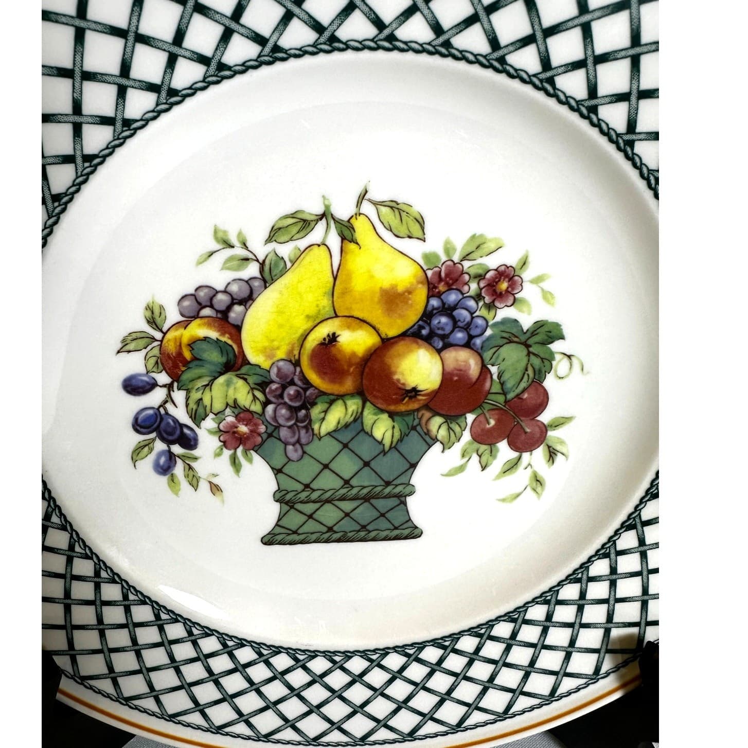 Villeroy & Boch 'Basket' anno 1748 Germany Vitro Porzellan 10.5" DInner Plate - Thumbnail 2