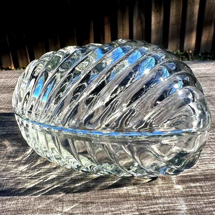 Romantic Glass Swirl Pattern Heart Shaped Jewelry Trinket Dish w/Lid-Excellent - Thumbnail 2