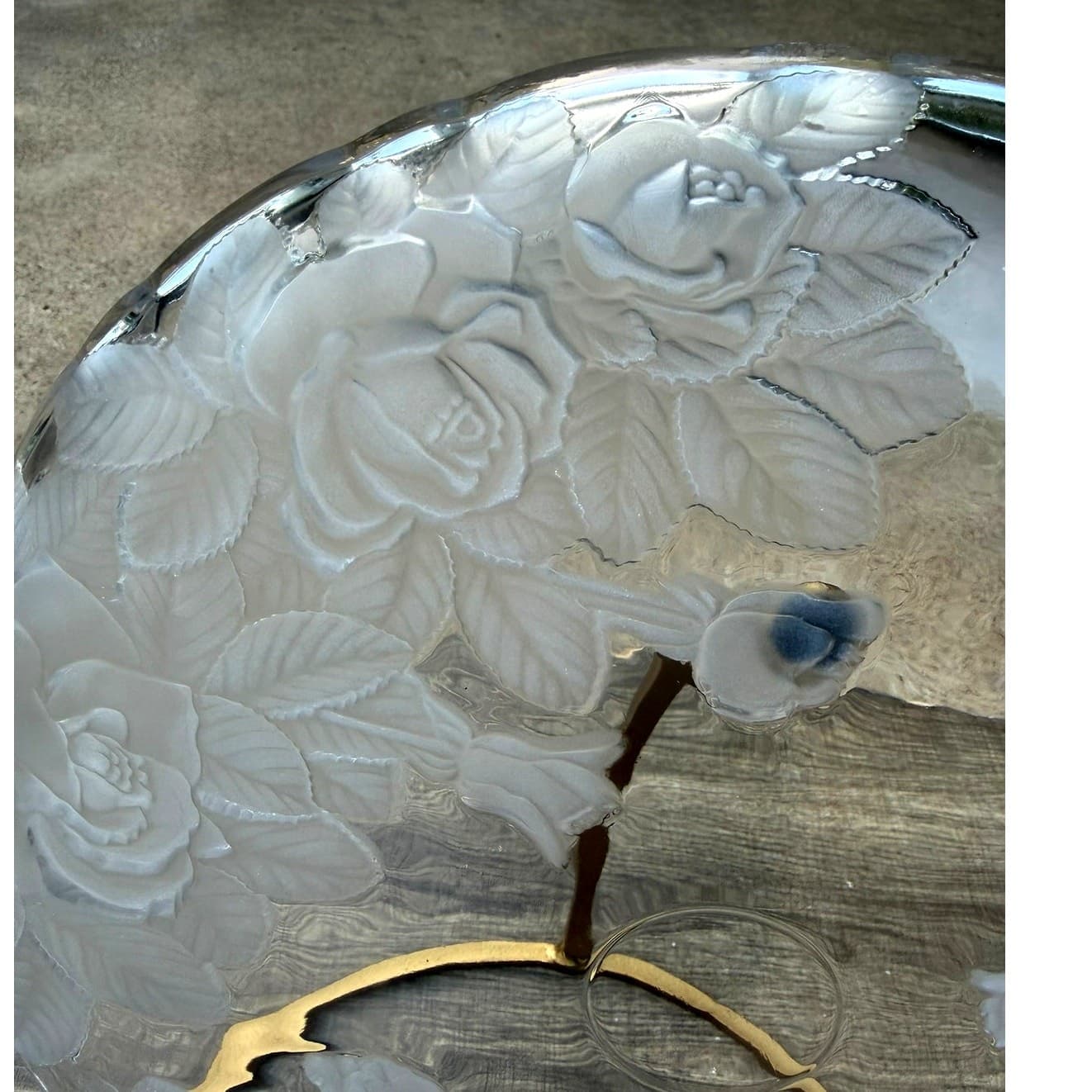 Mikasa Studio Nova Winter Rose 14" Frosted Crystal Round Serving Platter Germany - Thumbnail 7