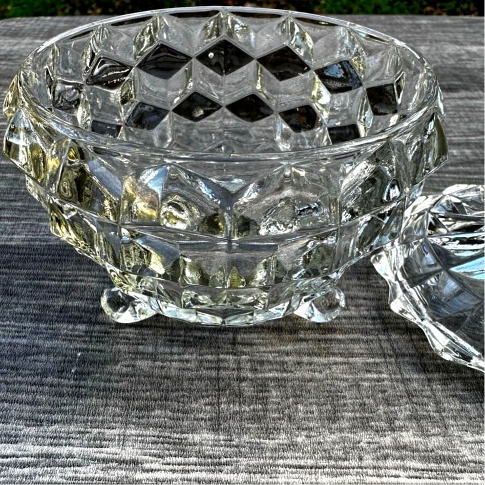 Romantic Jeannette Cubist 3 Footed Jewelry Trinket Dish w/Lid-Excellent - Thumbnail 4