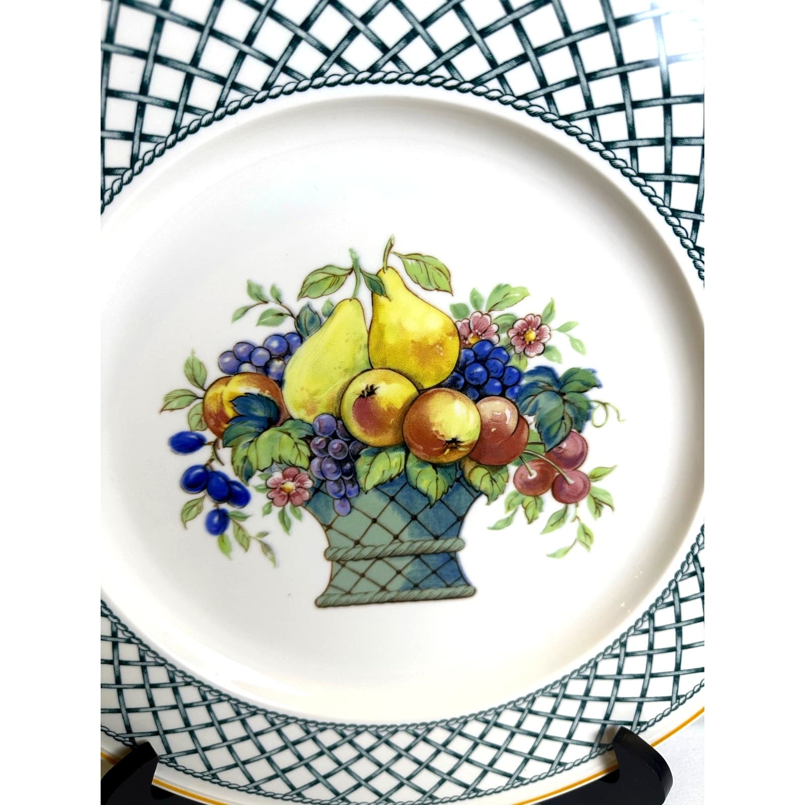 Villeroy & Boch 'Basket' Germany Vitro Porzellan 12.75" Round Chop Plate Platter - Thumbnail 2