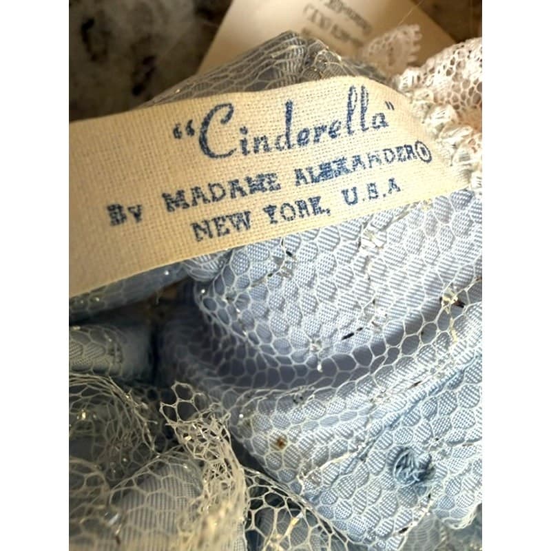 Madame Alexander Cinderella Doll 13" Tagged Original Outfit Sleep Eyes 1966 USA - Thumbnail 8
