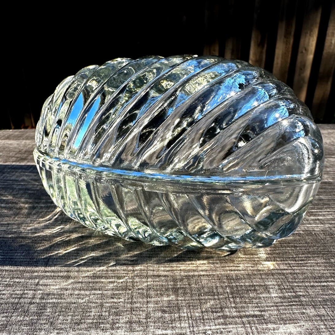 Romantic Glass Swirl Pattern Heart Shaped Jewelry Trinket Dish w/Lid-Excellent - Thumbnail 4