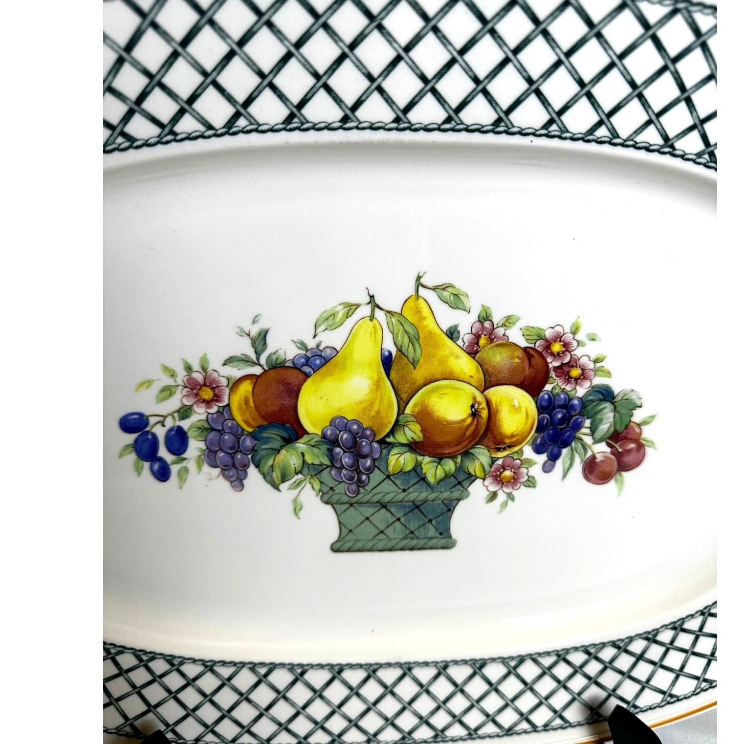 Villeroy & Boch 'Basket' anno 1785 Germany Vitro Porzellan Oval Serving Platter - Thumbnail 2