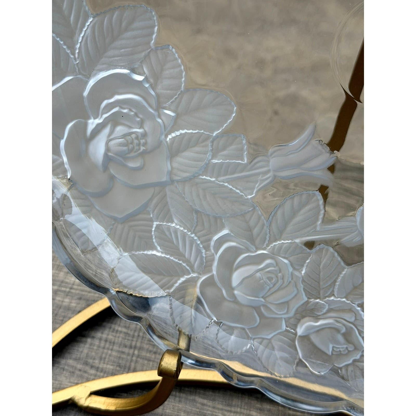 Mikasa Studio Nova Winter Rose 14" Frosted Crystal Round Serving Platter Germany - Thumbnail 6
