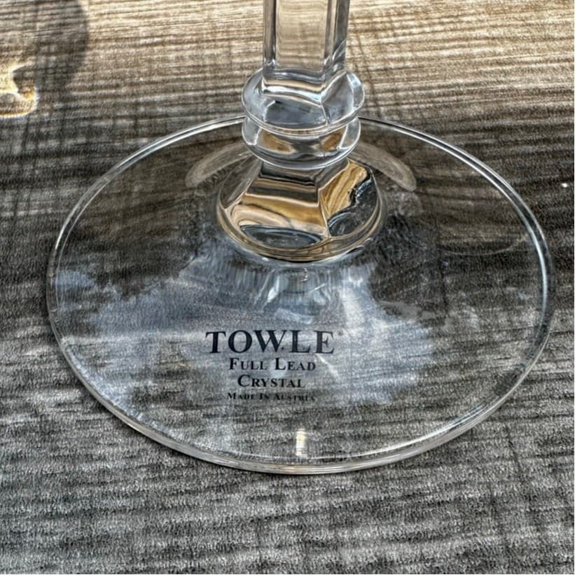 Towle TOC71NO Elegant Austrian Crystal Water Goblet-Excellent - Thumbnail 2