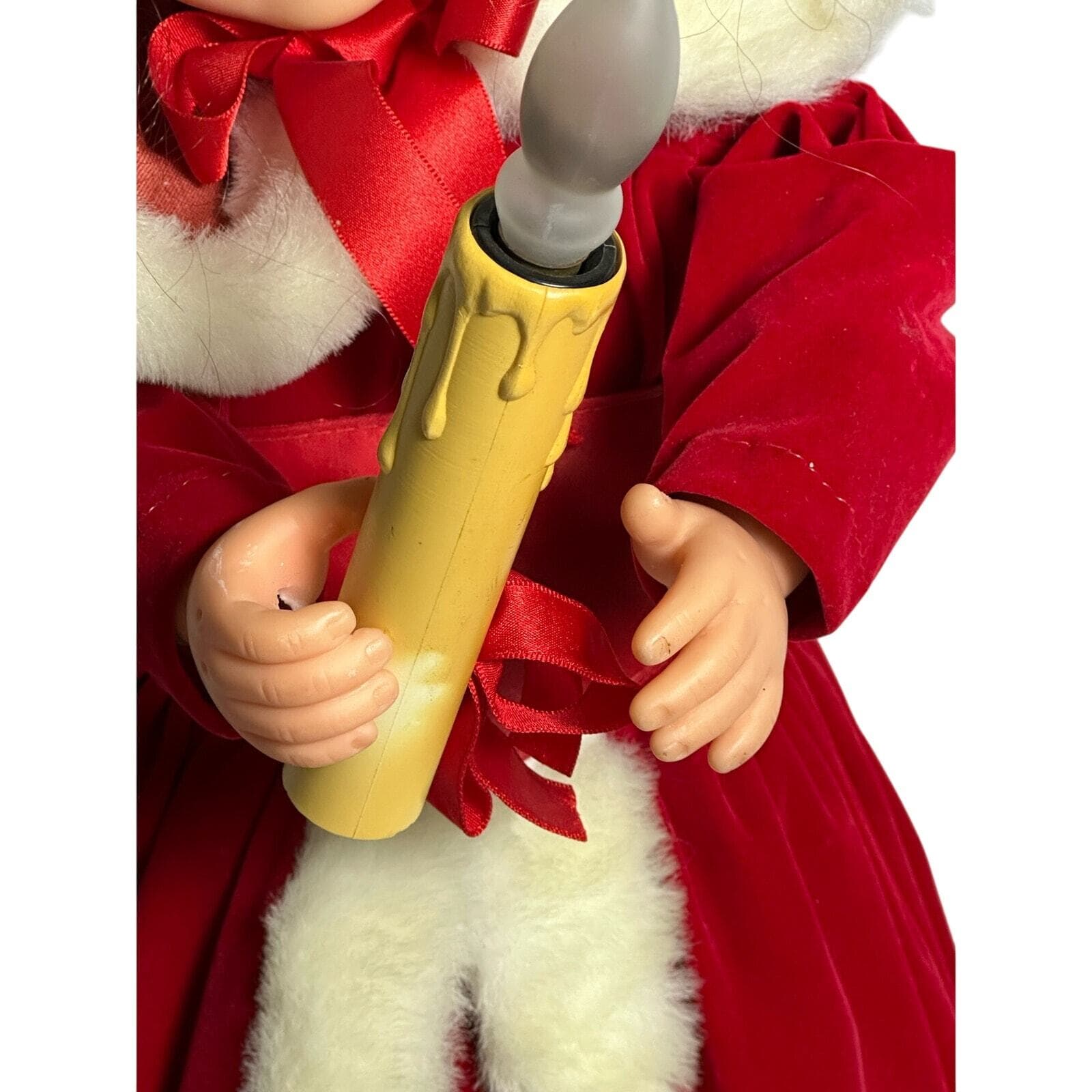 Rennor Lighted and Animated Victorian Christmas Caroler Girl-24" Tall Vintage! - Thumbnail 3