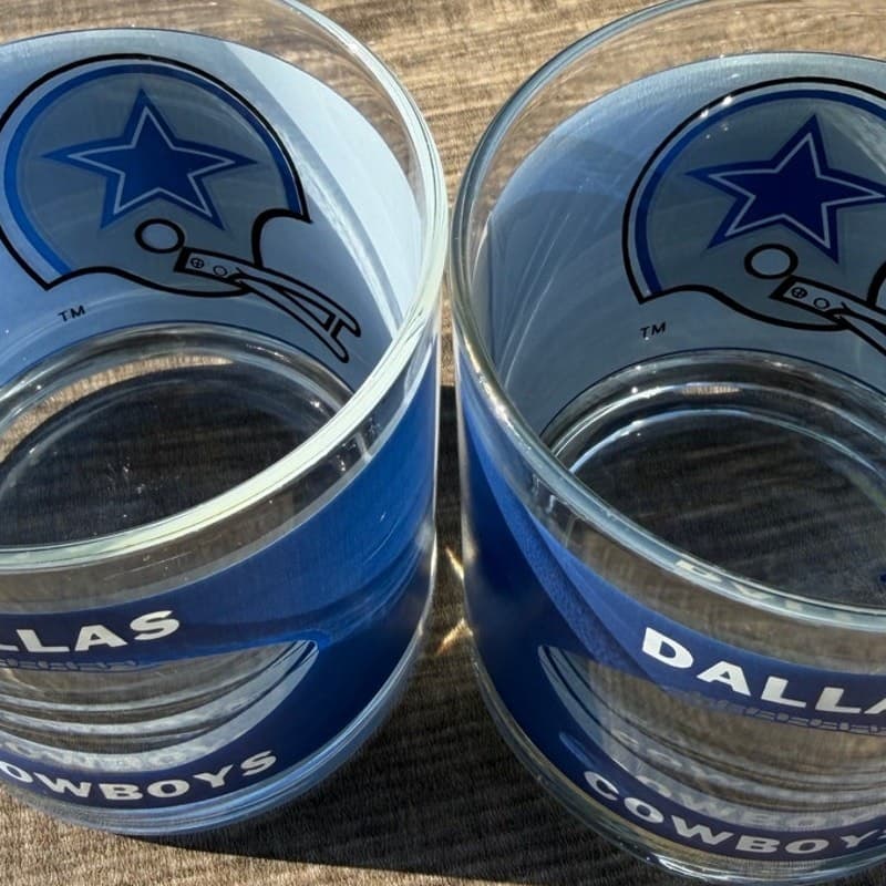 Dallas Cowboys 1970's Houze Art Football Helmet See-Thru Whiskey Glass-Set of 2 - Thumbnail 8