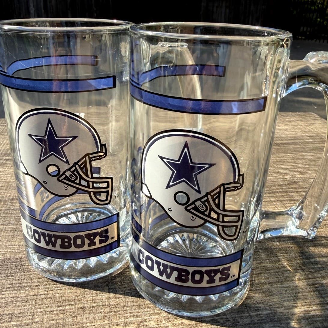 Dallas Cowboys Vintage Logo Football Helmet NFL 16 oz 5.5" Beer Mug Stein-Set 2 - Thumbnail 7