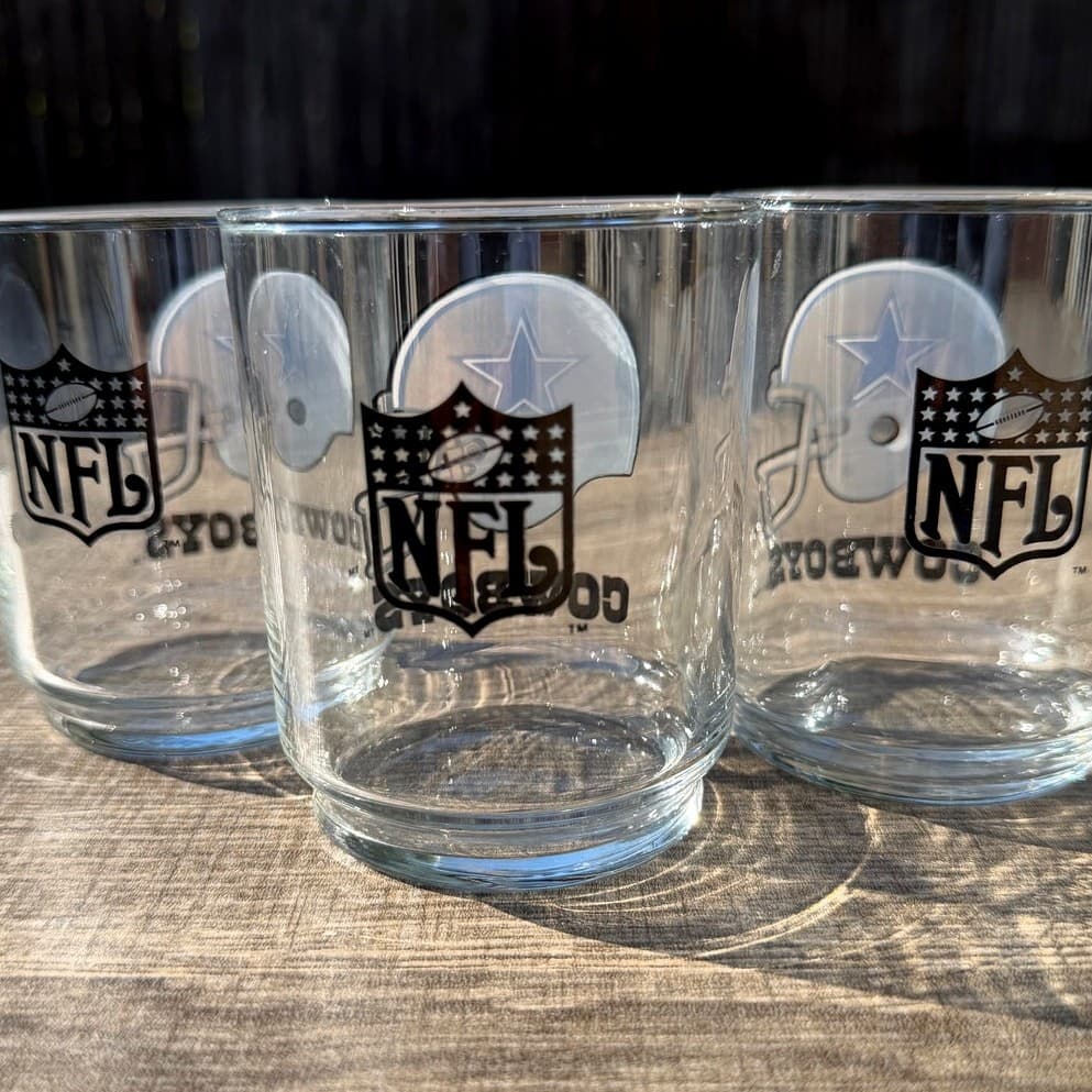 Dallas Cowboys NFL Vintage Logo Football Helmet 12 oz 4" Whiskey Tumbler-Set 3 - Thumbnail 10