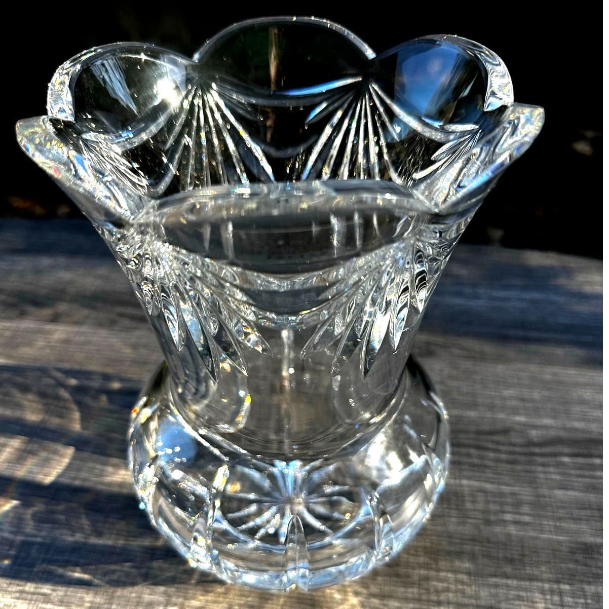 Toscany Hand Blown Poland Heavy 24% Lead Crystal Stunning 8.75" Display Vase - Thumbnail 6