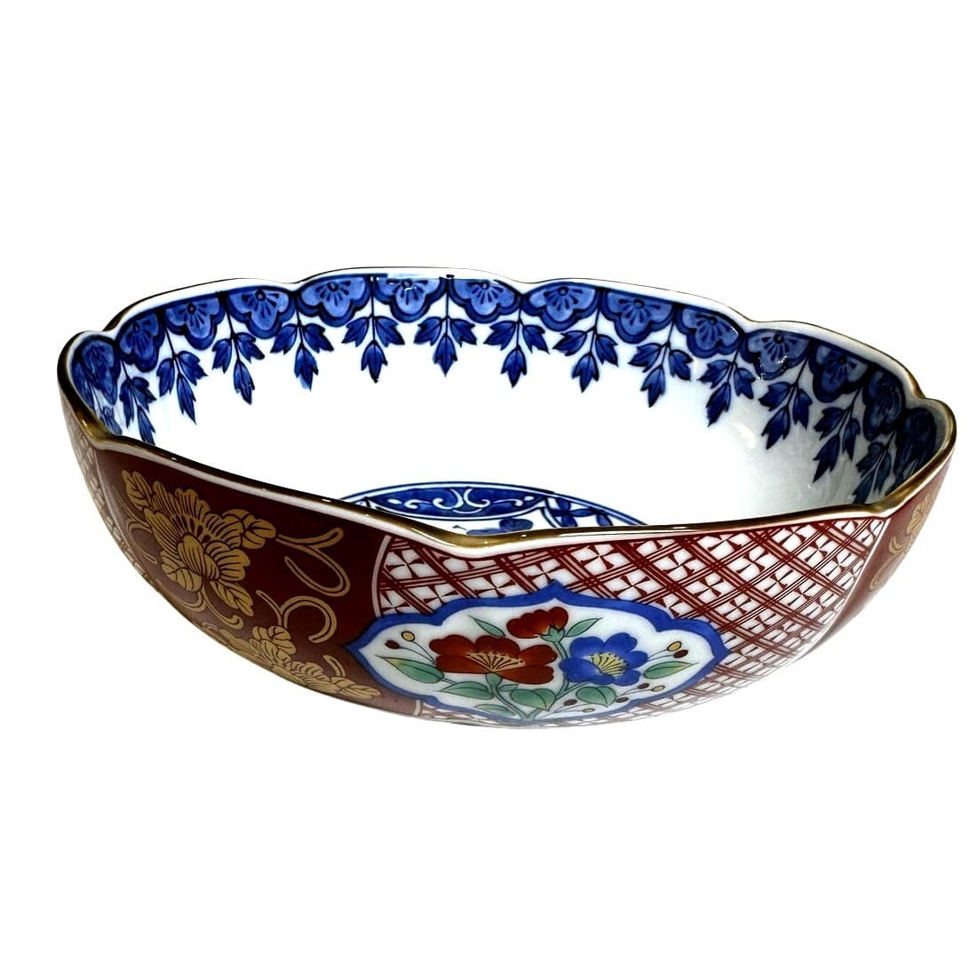 Japanese Porcelain Kotobuki Bowl Intricate Design Scalloped Rim-Excellent - Thumbnail 2