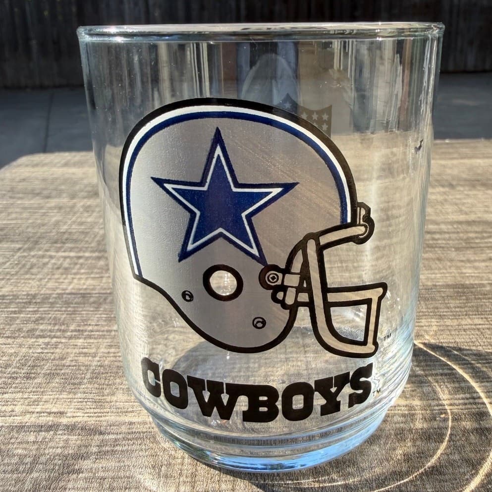 Dallas Cowboys NFL Vintage Logo Football Helmet 12 oz 4" Whiskey Tumbler-Set 3 - Thumbnail 2