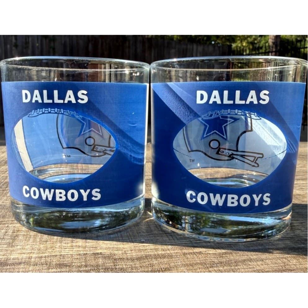 Dallas Cowboys 1970's Houze Art Football Helmet See-Thru Whiskey Glass-Set of 2 - Thumbnail 6