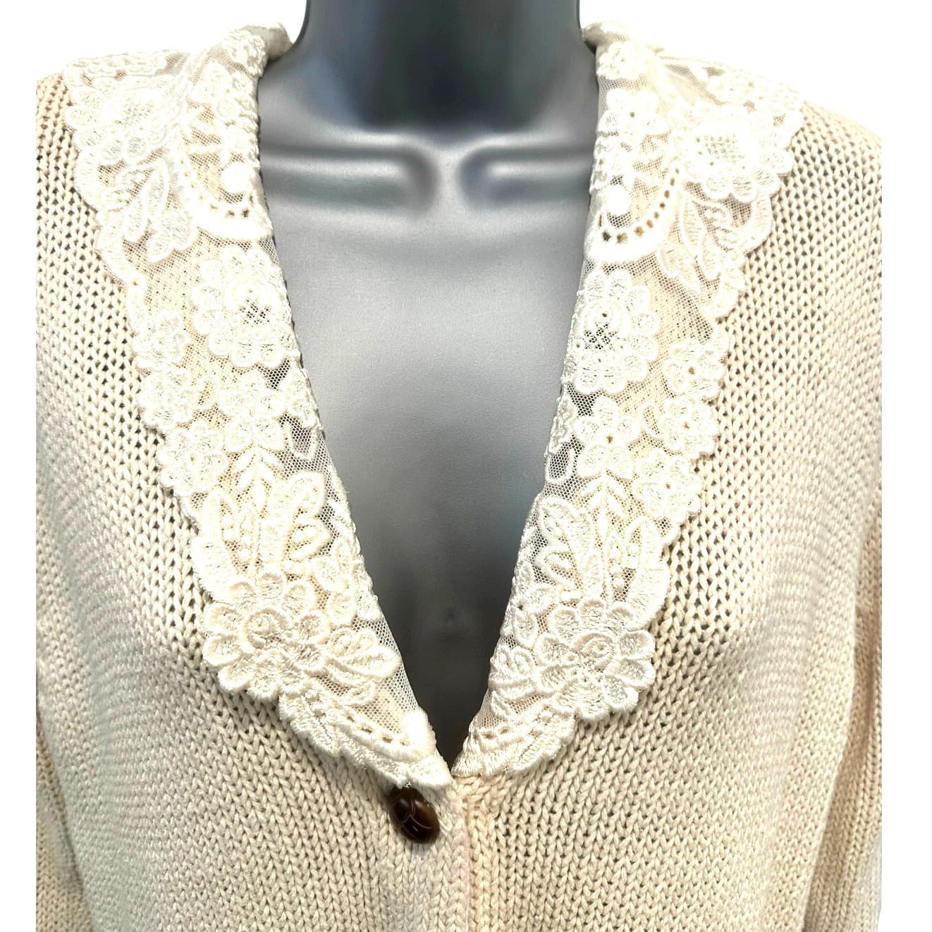Chaus Vintage Ivory Cream Cardigan Sweater with Embroidered Floral Collar-Small - Thumbnail 2