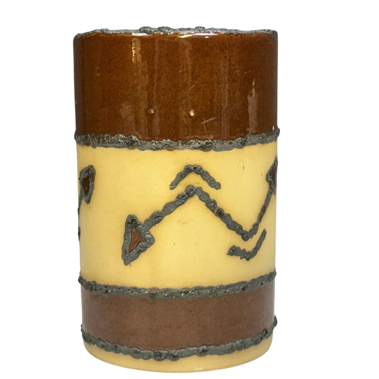 Native American Southwest Pueblo Pottery Windi AZ 41 Arrows Lava Trim Vase - Thumbnail 4
