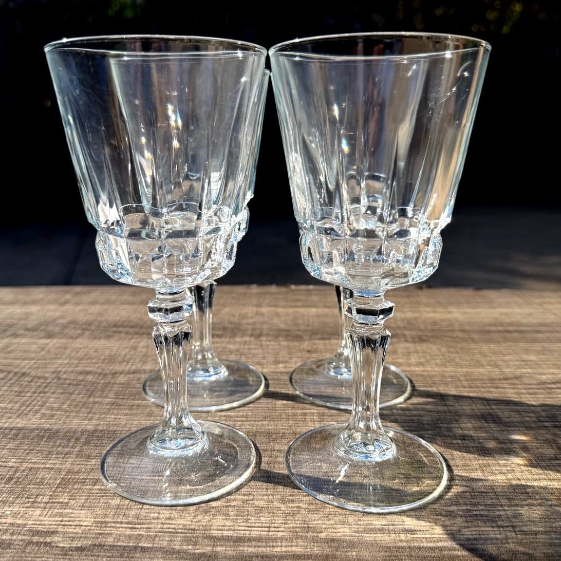 Cristal D'Arques-Durand Retired 'Chantelle' Claret Wine Glasses-Set of 4 - Thumbnail 3