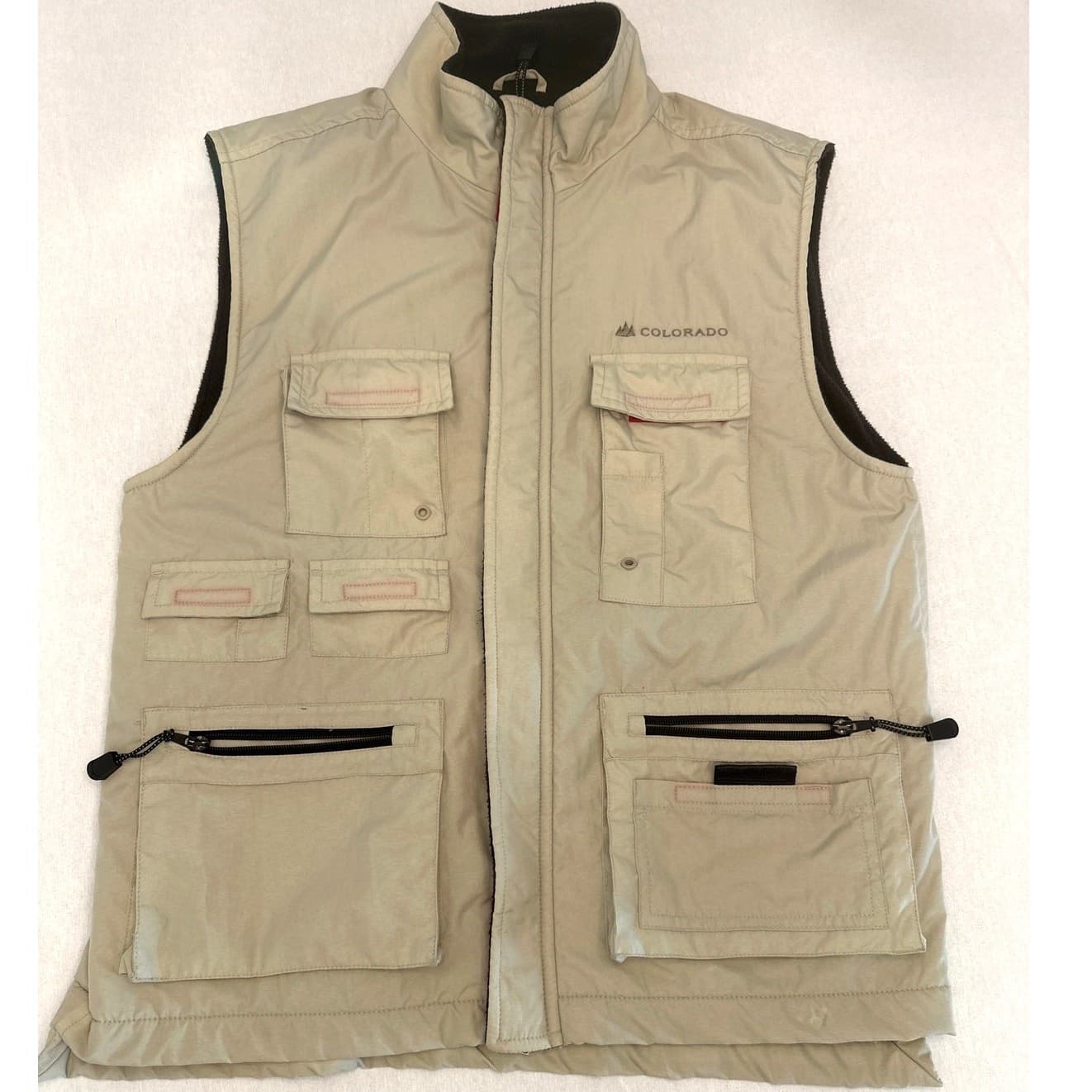 Artic Image Khaki Fishing Hunting Vest “Colorado” on Pocket Size Small Very Good