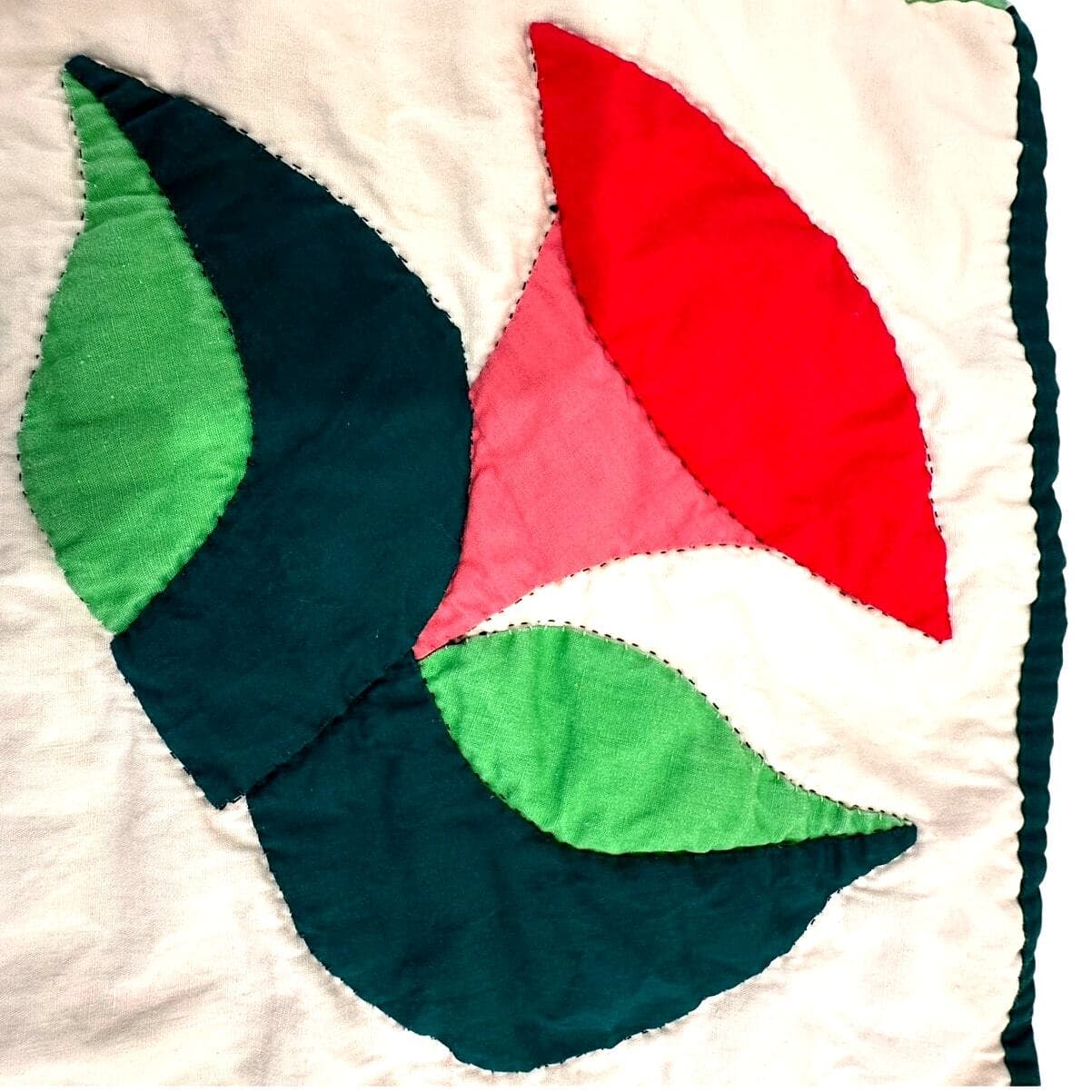 Handmade Large Cloth Vintage Hot Pad with Tulip and Leaves Design! - Thumbnail 2