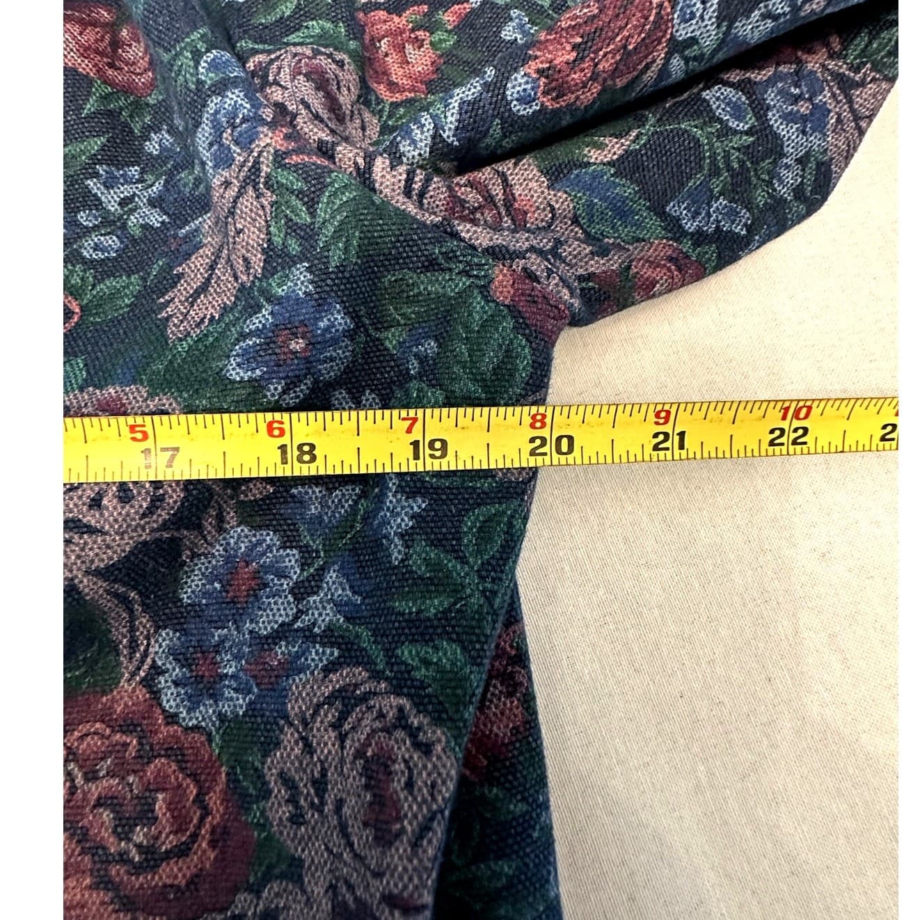 Handmade Floral Print Denim Dark Cabbage Rose Woman’s Jacket Very Good Condition - Thumbnail 7