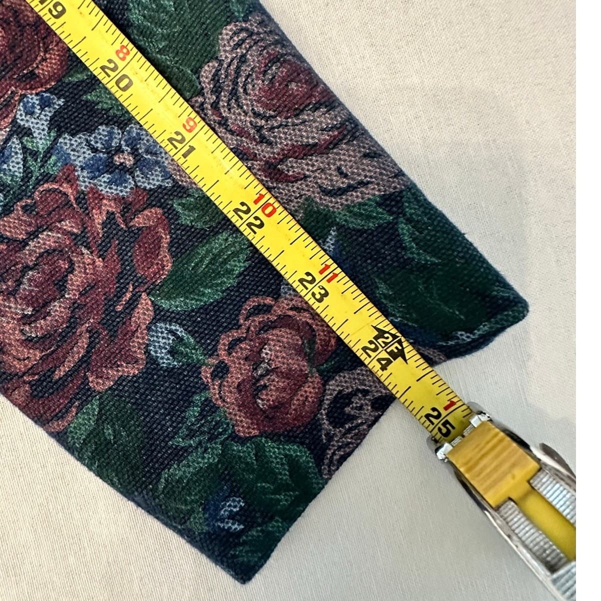 Handmade Floral Print Denim Dark Cabbage Rose Woman’s Jacket Very Good Condition - Thumbnail 8