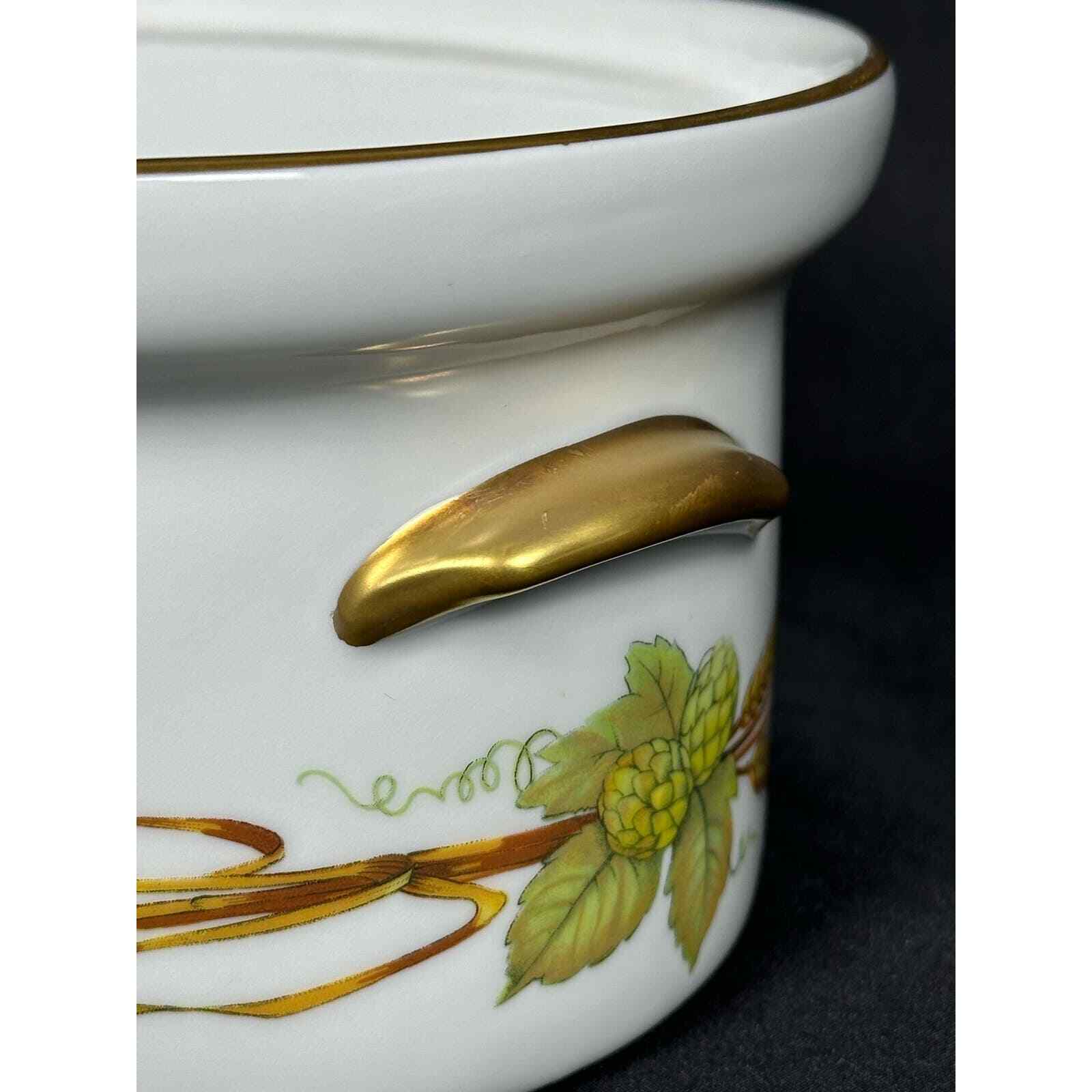 Royal Worcester EVESHAM Gold 2.5 QT Casserole with Lid England Vintage Retired - Thumbnail 16
