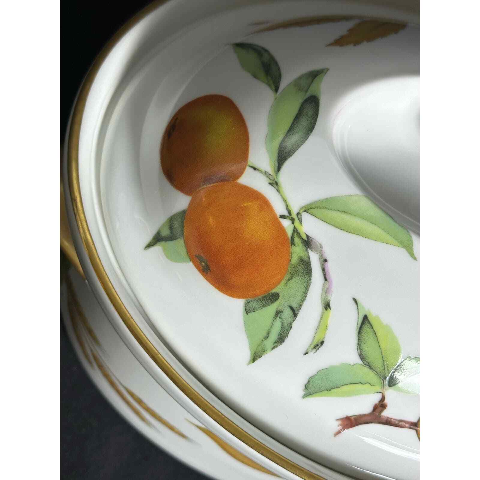 Royal Worcester EVESHAM Gold 2.5 QT Casserole with Lid England Vintage Retired - Thumbnail 9