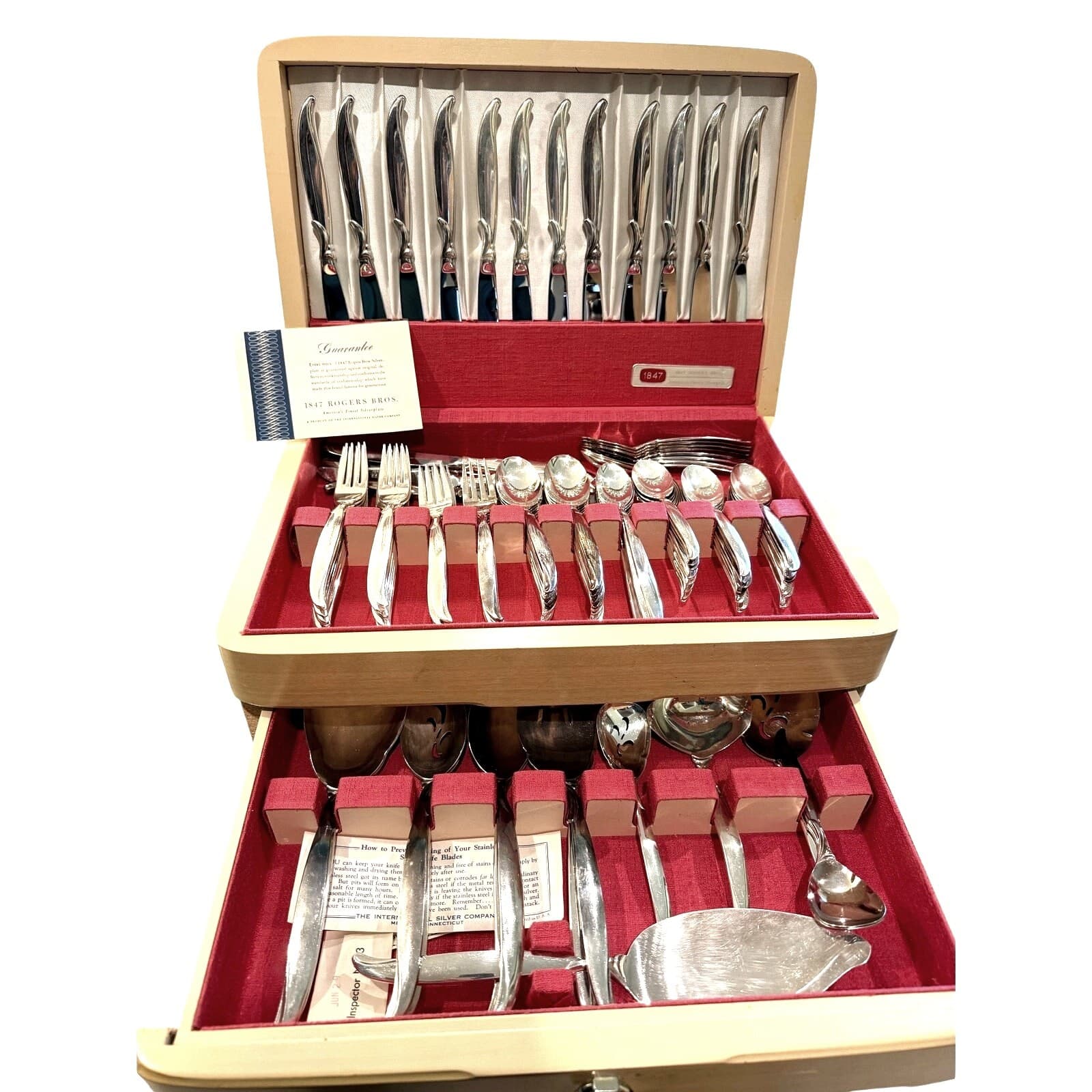 1847 MCM Rogers Bros 'Flair' 121-PC Silverplate Place Settings-Service for 16 - Thumbnail 3