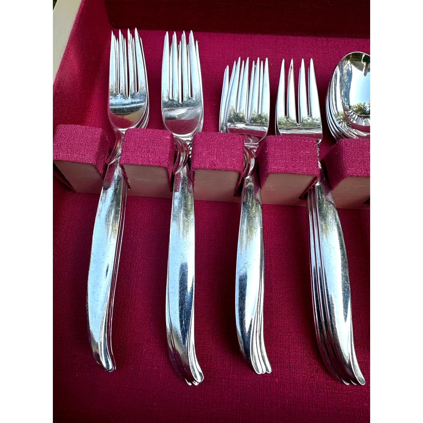 1847 MCM Rogers Bros 'Flair' 121-PC Silverplate Place Settings-Service for 16 - Thumbnail 10