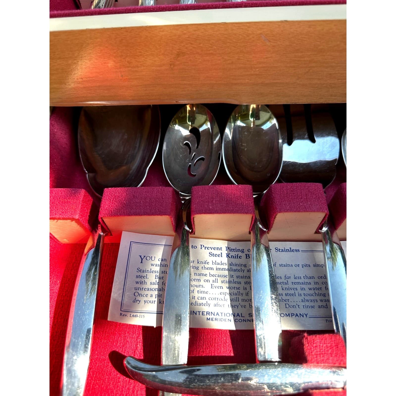1847 MCM Rogers Bros 'Flair' 121-PC Silverplate Place Settings-Service for 16 - Thumbnail 17