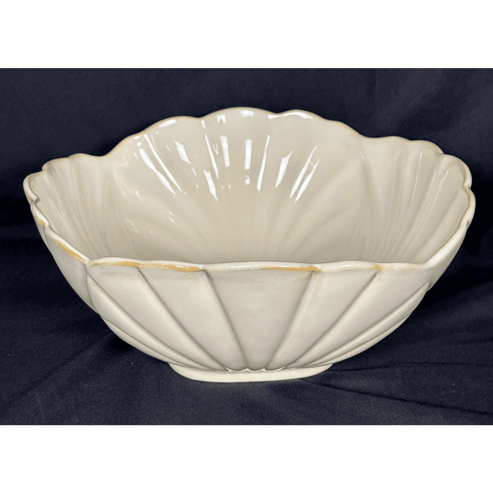 Sonoma LIFE + style Nautical Sand 11" Shell Salad Serving Bowl Retired NEW w/Tag - Thumbnail 3