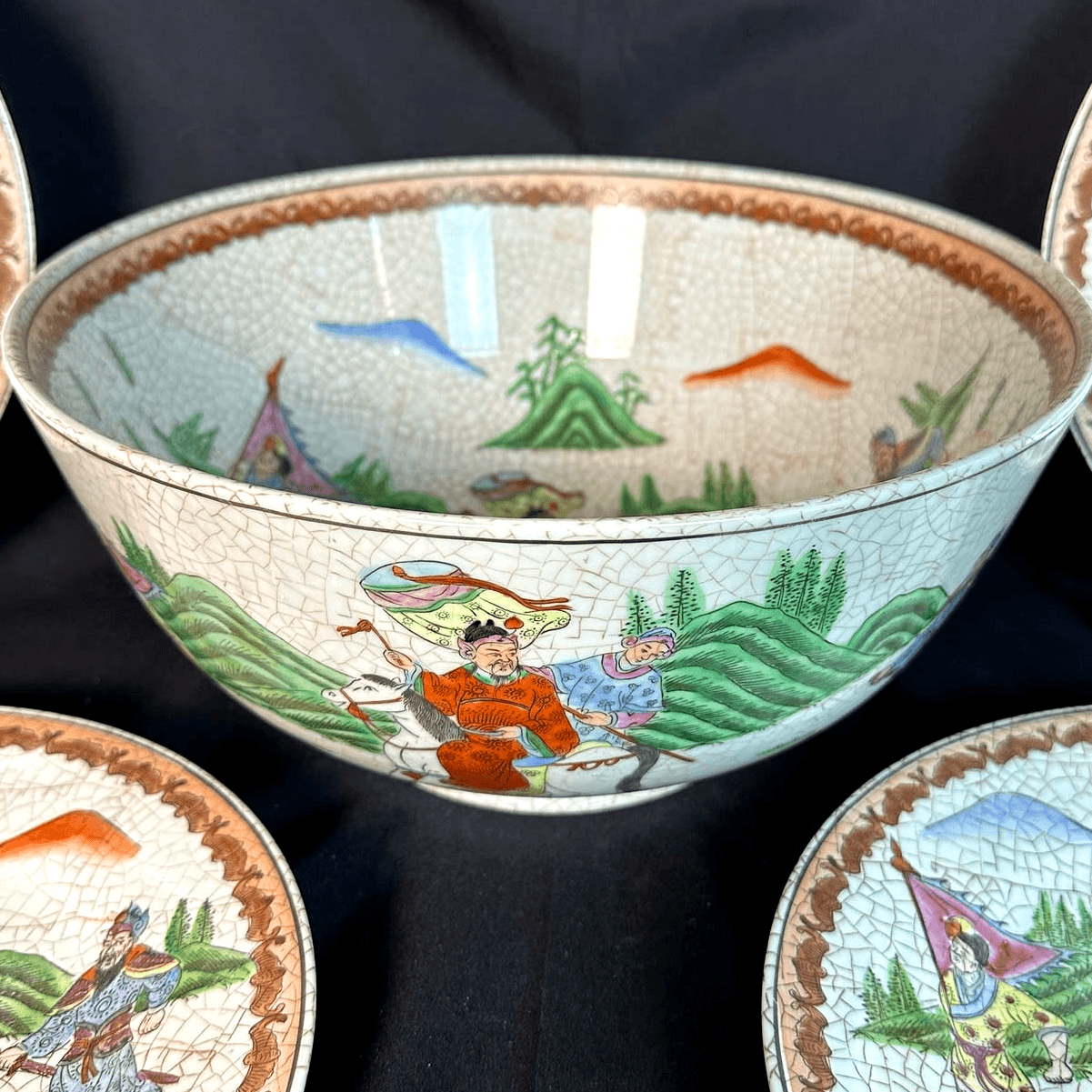 Chinese Porcelain Vintage Large 12.5" Bowl with Four 10.5" Matching Plates! - Thumbnail 3