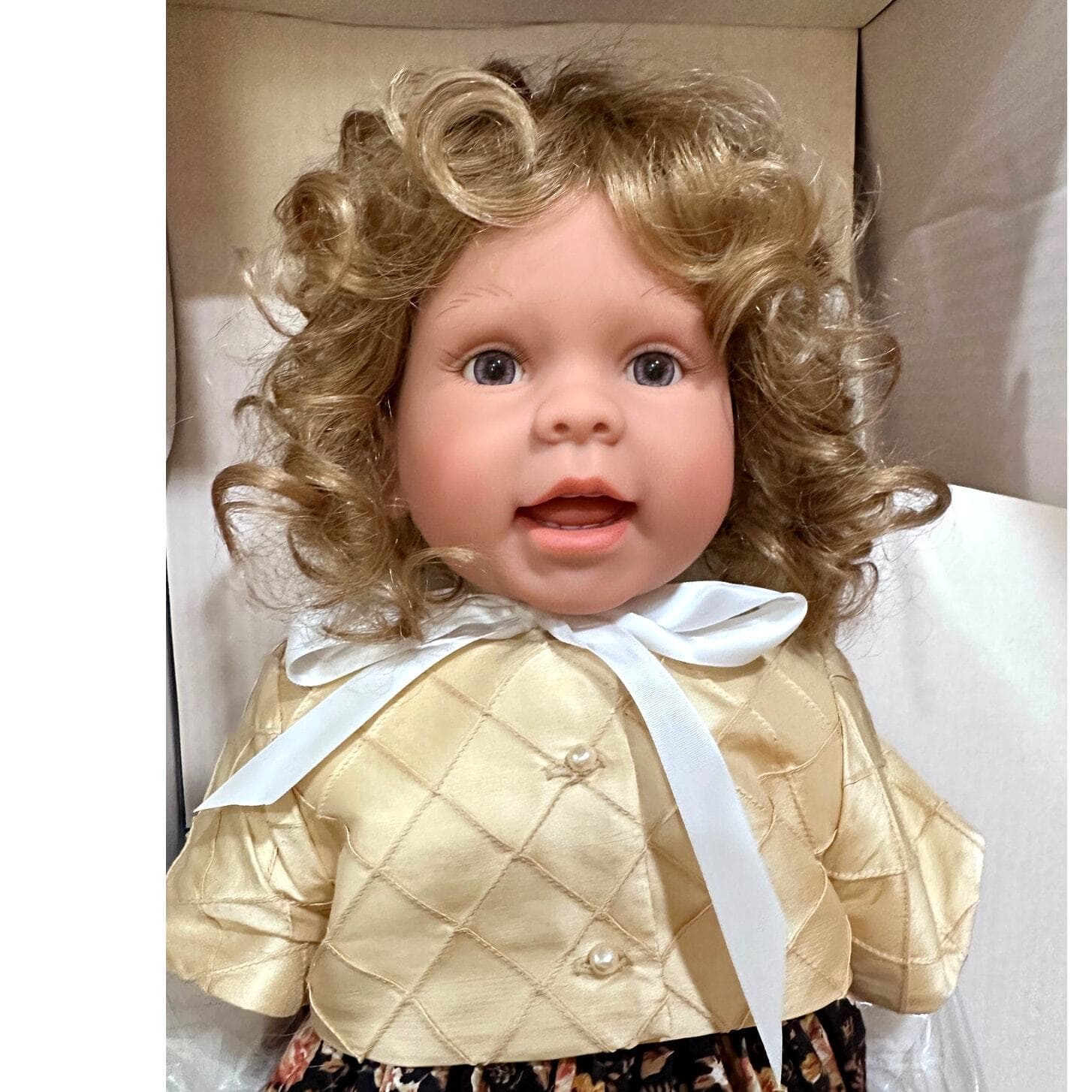 Lee Middleton Original Dolls Artist Studio #905/1000-2004 "Little Miss"-NEW! - Thumbnail 2