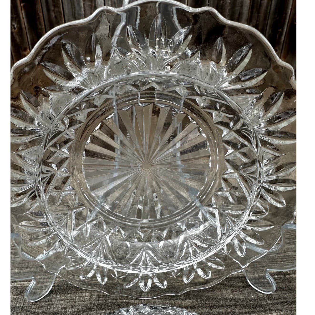 Anchor Hocking Retired 1960's Prescut Clear Pineapple Round Covered Butter Dish - Thumbnail 4