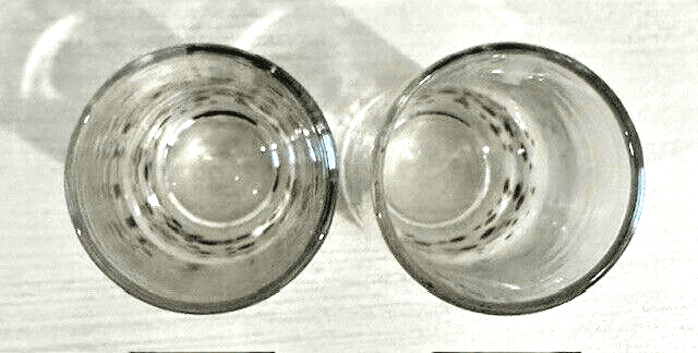 Bailey's Irish Cream Gold Confetti Tall Shot Glasses Pair Stunning! - Thumbnail 3