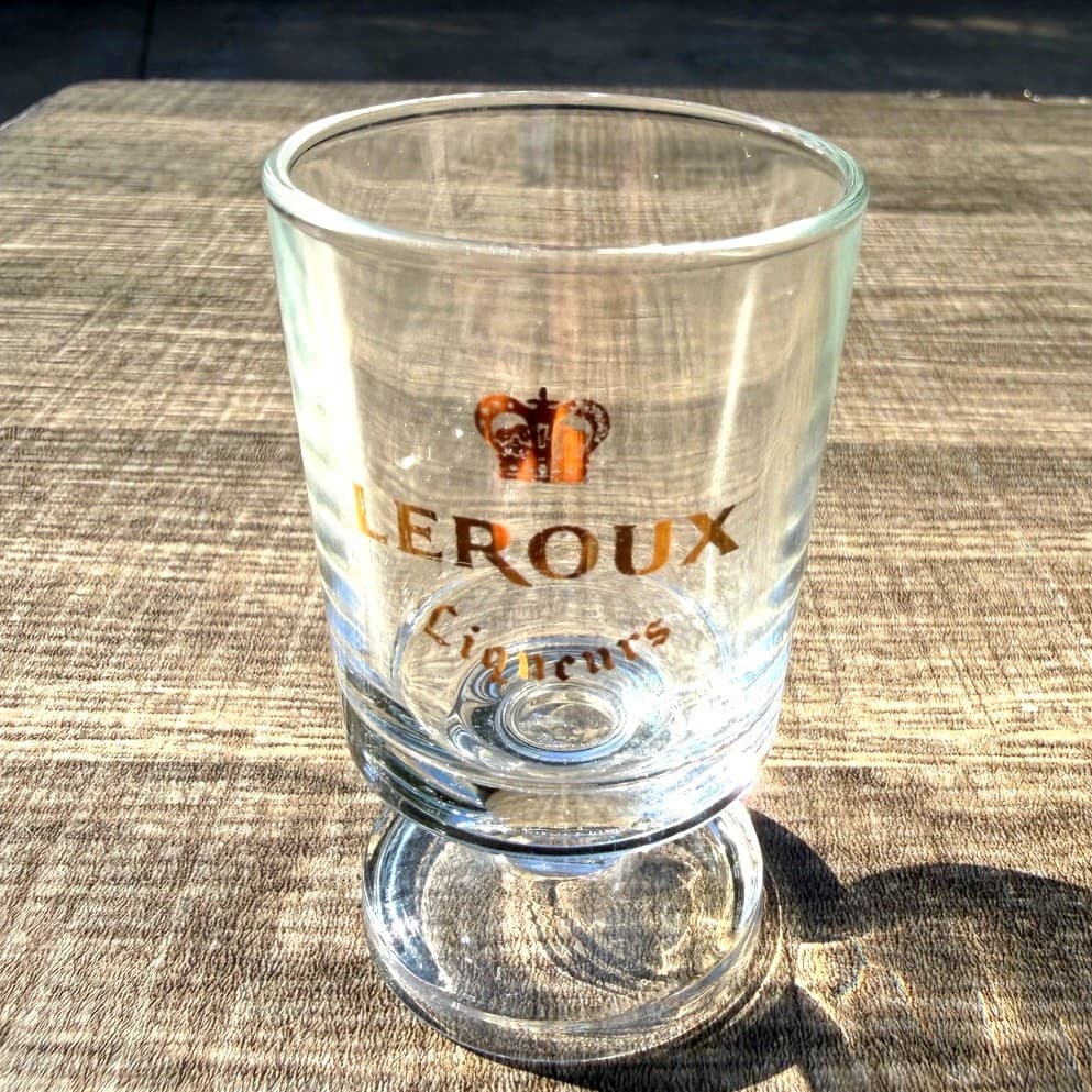 Leroux Vintage Stemmed 3" Gold Logo Liqueur/Cordial/Shot Glasses-Set of 5 - Thumbnail 8