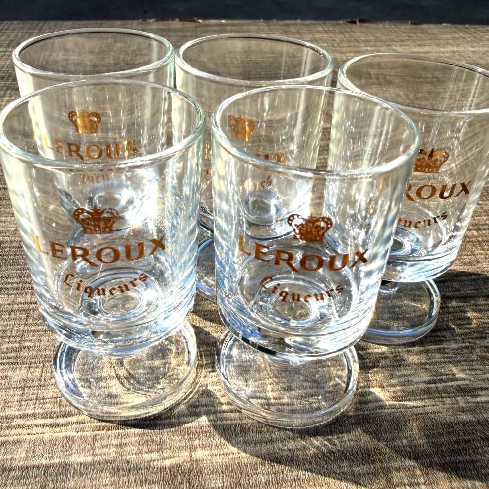 Leroux Vintage Stemmed 3" Gold Logo Liqueur/Cordial/Shot Glasses-Set of 5 - Thumbnail 5