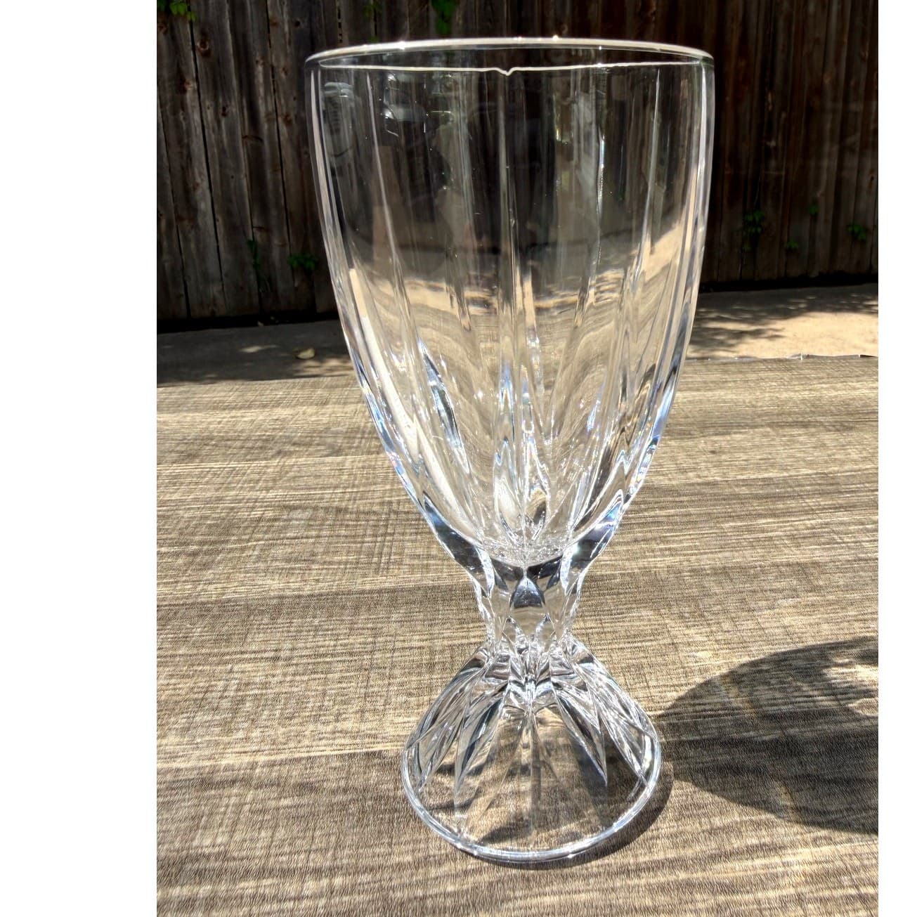 Mikasa Retired 1998-1999 'Horizon' Lead Crystal 6 5/8" Wine Glasses-Set of 4 - Thumbnail 2