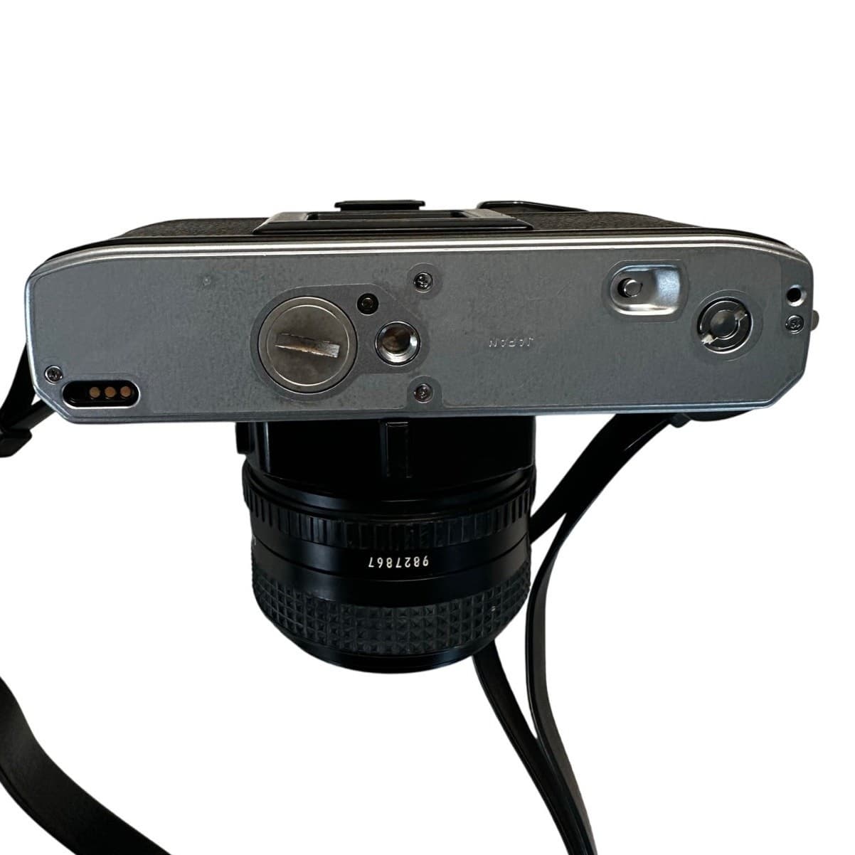 Minolta X-370 35mm Film SLR Camera with 50mm OEM Lens Plus 80-200 Lens and Case - Thumbnail 6