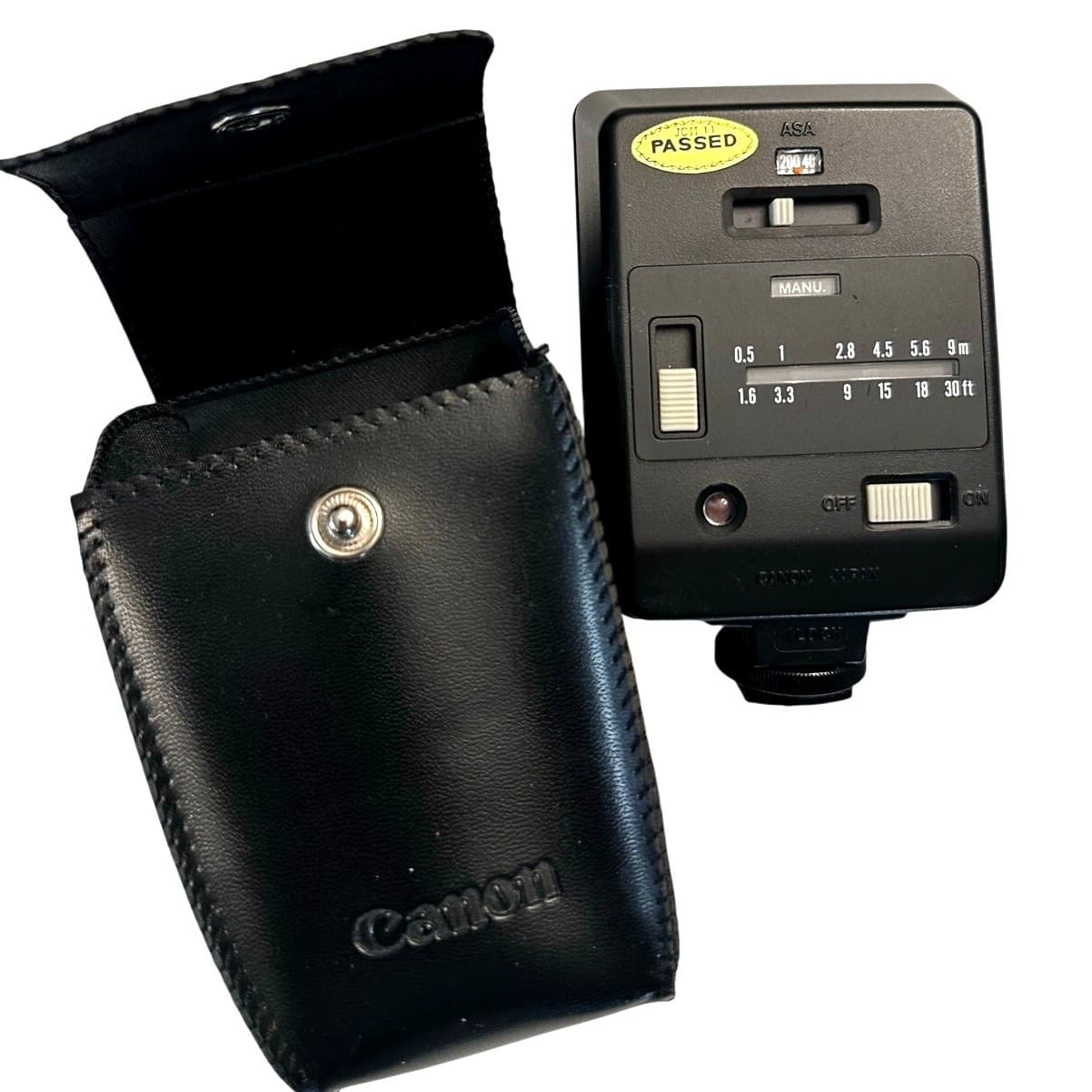 Canon AE-1 SLR Film Camera + Canon FD 50 mm 1:18 Lens + Speedlite 188A Flash - Thumbnail 7