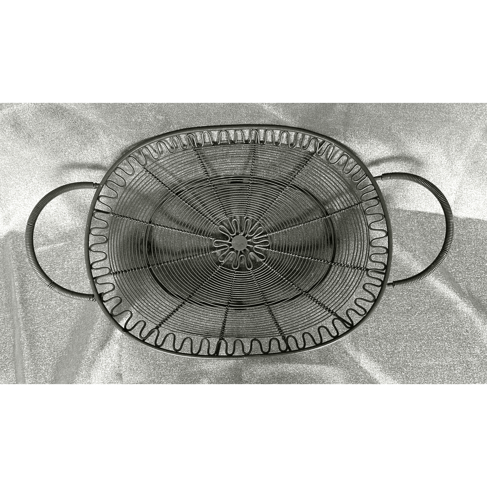 Wire Oval Shallow Fruit Basket with Handles Centerpiece- 18" x 11" - Thumbnail 2