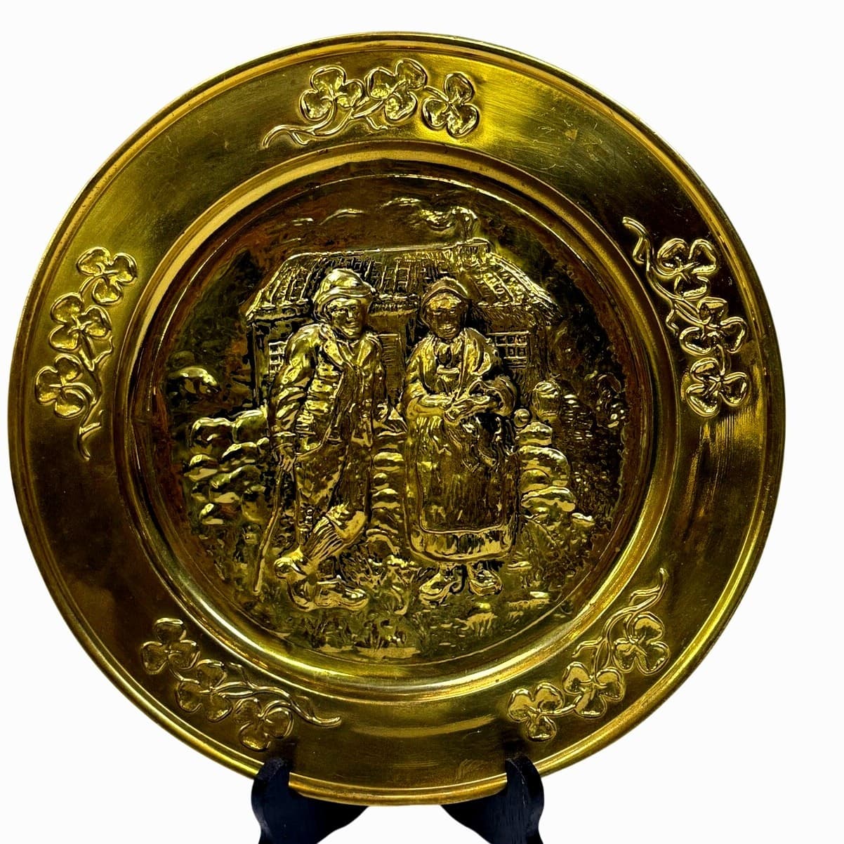 Vintage Brass Wall Plates Set of 2 Embossed European Peasant Scene Hanging Decor - Thumbnail 3