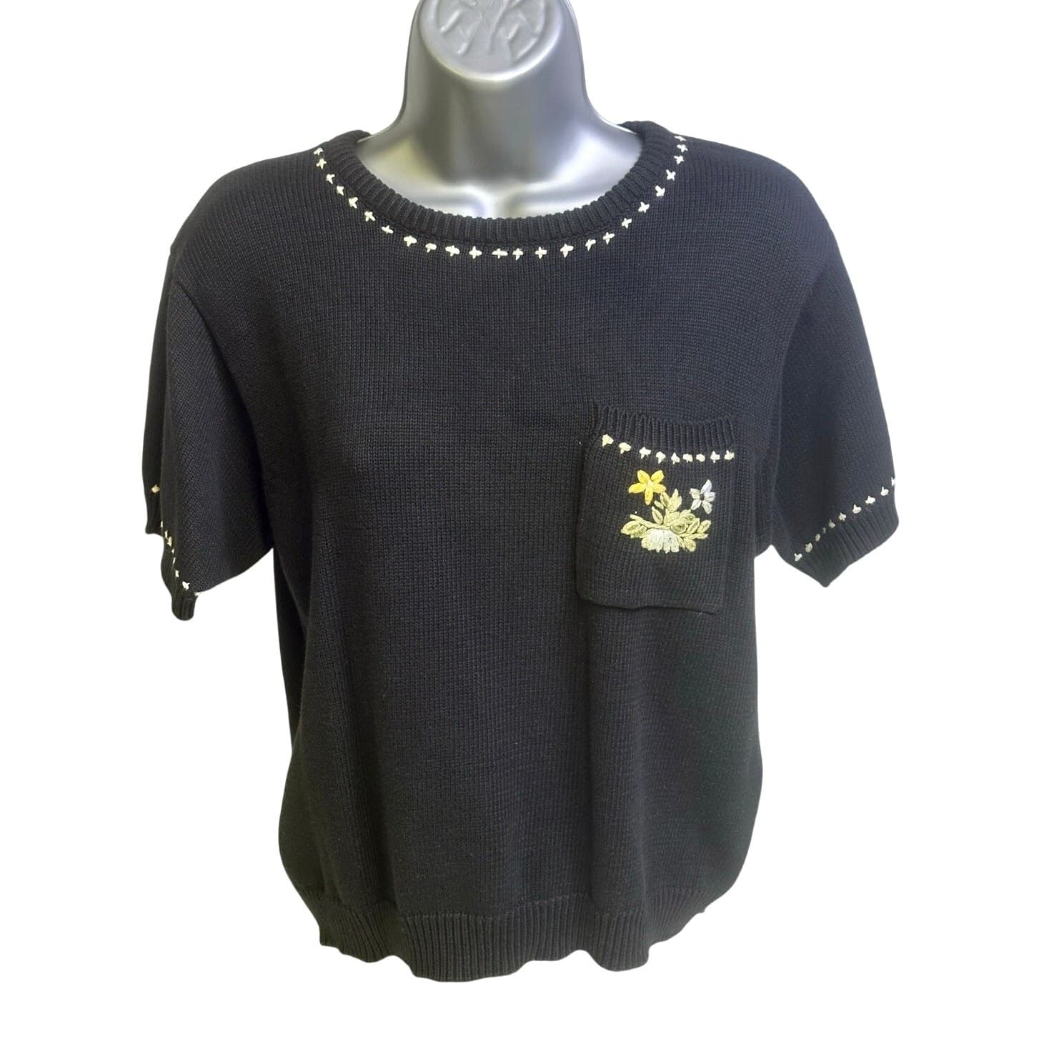Cambridge Spirit Vintage 2-Piece Black Cotton Sweater Set Floral Accents-Medium - Thumbnail 4