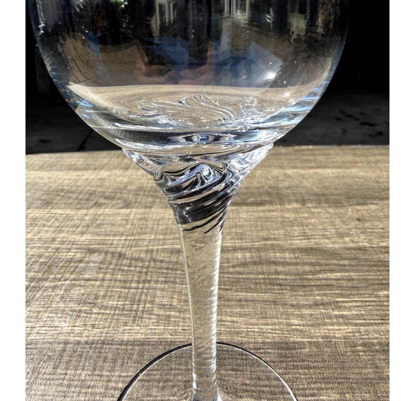 Clear Glass Wine Glasses Swirl Base Stemware 7” Elegant Vintage Barware-Set of 8 - Thumbnail 10