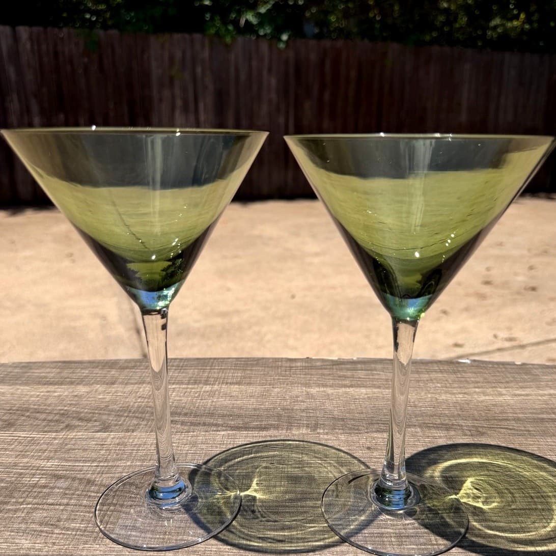 Vintage Olive Green Martini Glass Art Glass Cocktail Stemware 8” Contemporary - Thumbnail 3