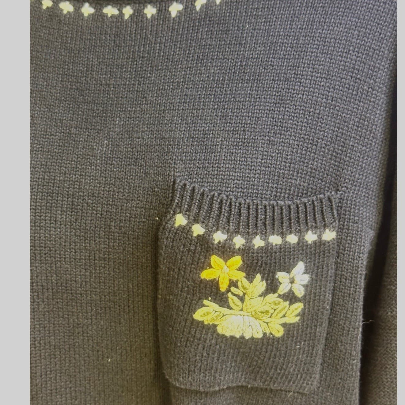 Cambridge Spirit Vintage 2-Piece Black Cotton Sweater Set Floral Accents-Medium - Thumbnail 12