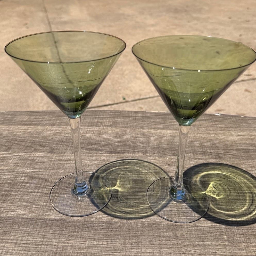 Vintage Olive Green Martini Glass Art Glass Cocktail Stemware 8” Contemporary - Thumbnail 7