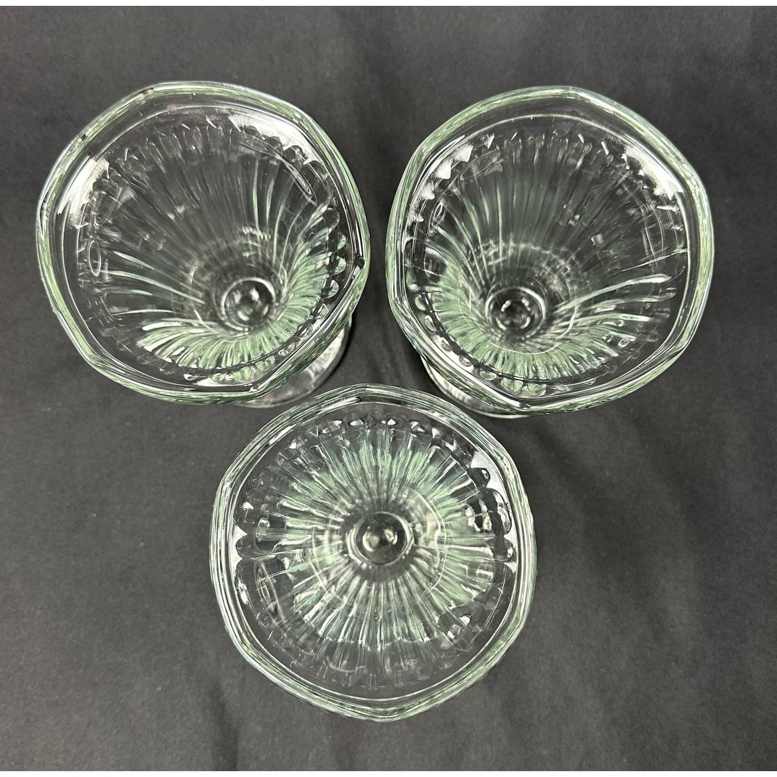Footed Tulip Design 5" Ribbed Ice Cream Parfait Dishes Set of 3 - Thumbnail 3