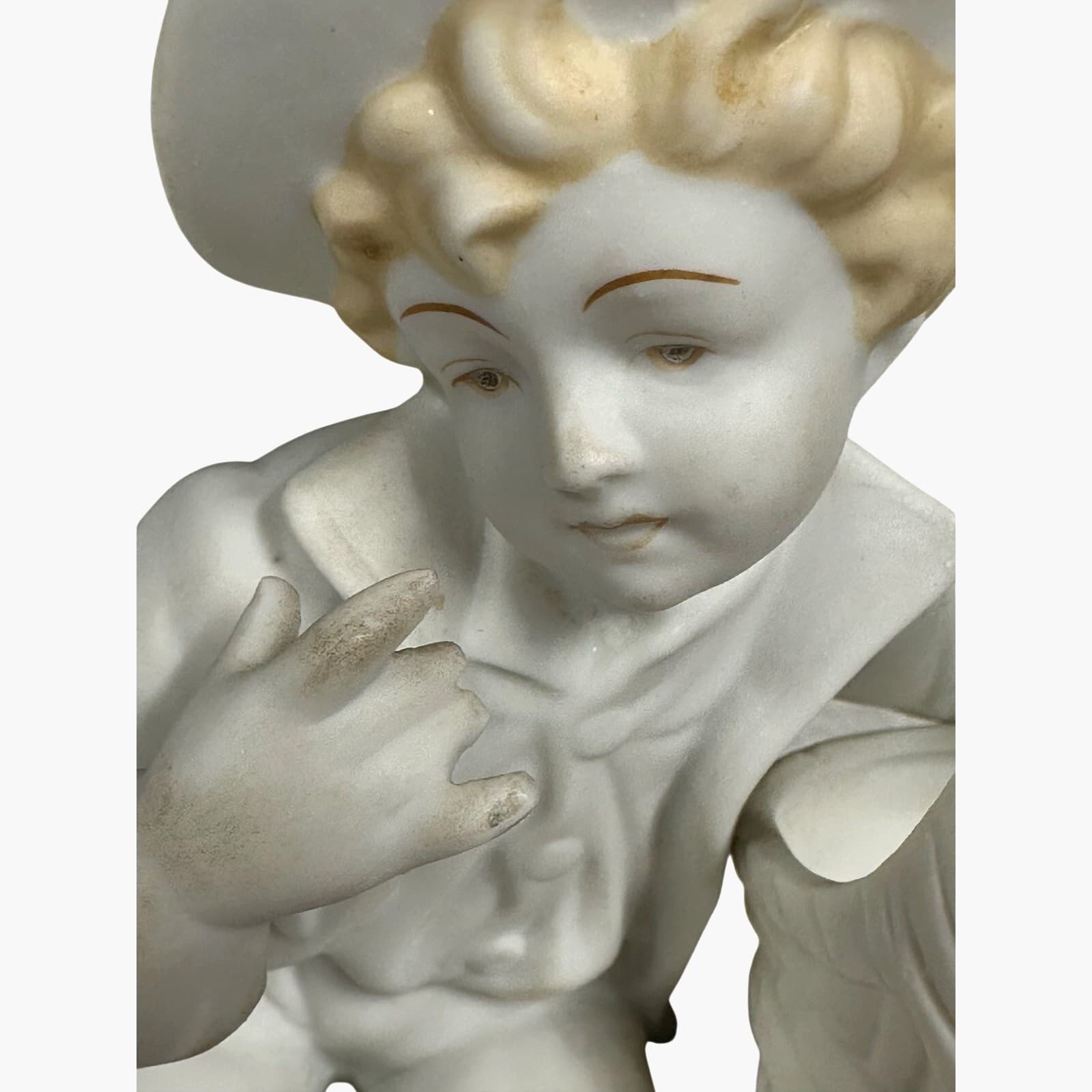 Ucago Ceramics Japan Vintage Bisque 7" Porcelain Figurine 'Boy with a Basket' - Thumbnail 6